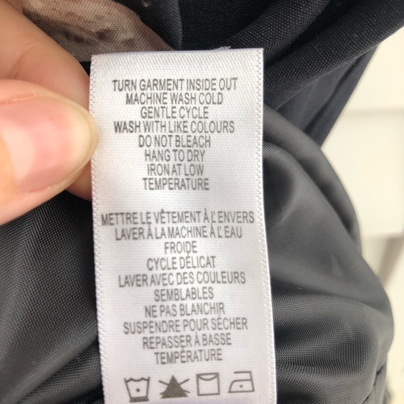 Dress - Rickis 3/4 length, sleeveless, flare, floral, black dress, size 16 - Picture 8 of 9